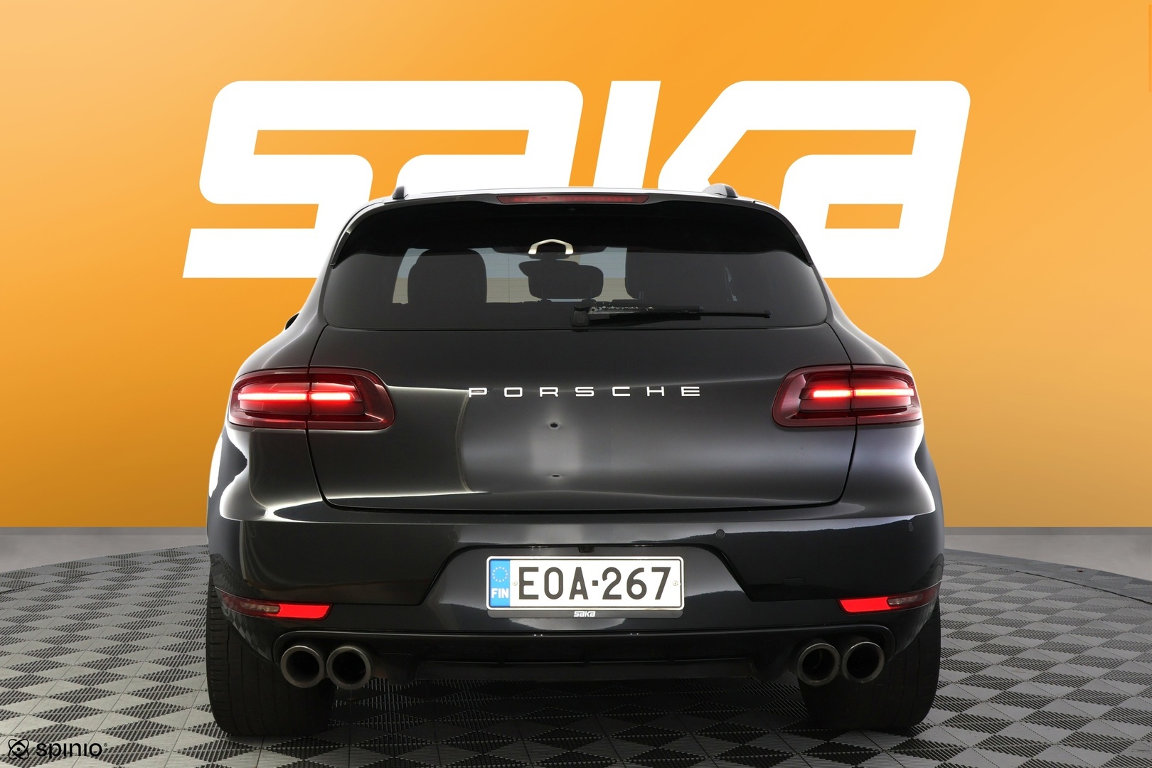 PORSCHE Macan 2016