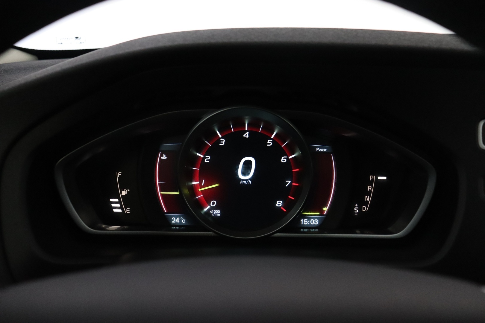 VOLVO V40 Cross Country 2014
