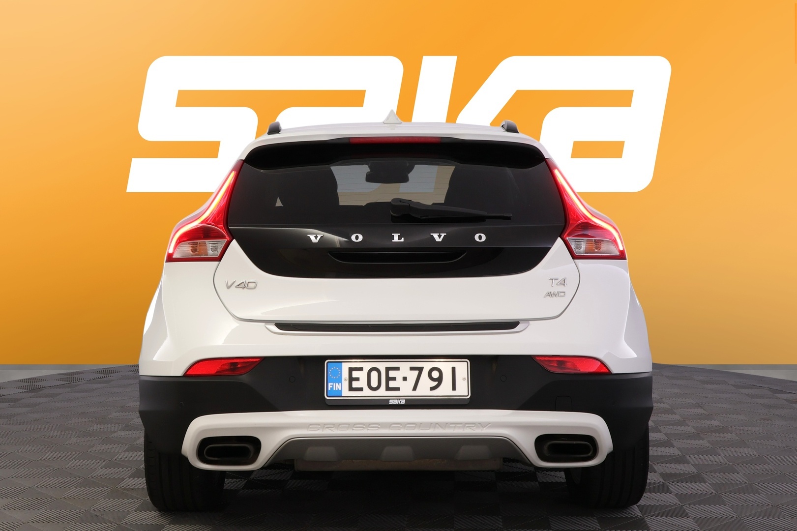 VOLVO V40 Cross Country 2014
