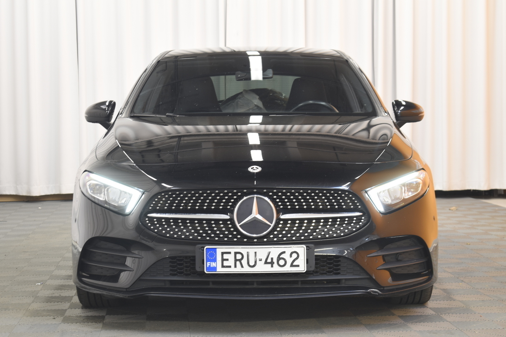 MERCEDES-BENZ A 2020