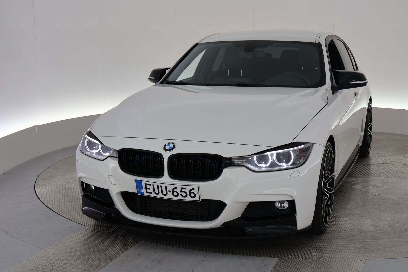 BMW 320 2014
