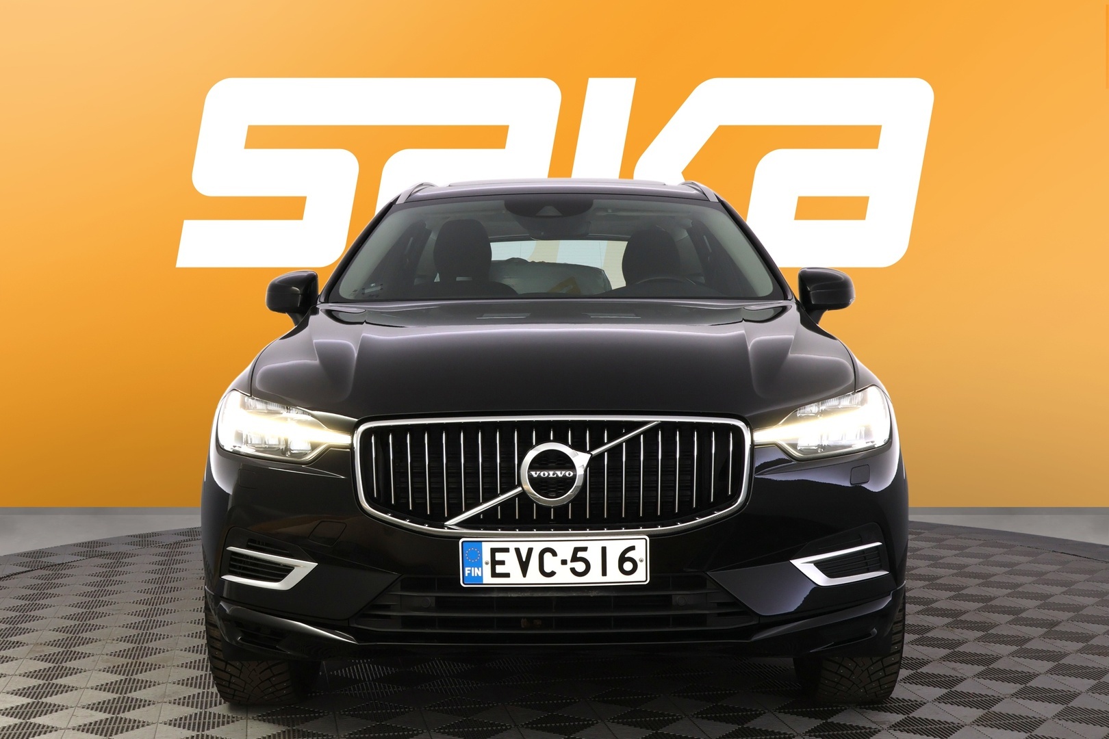 VOLVO XC60 2021