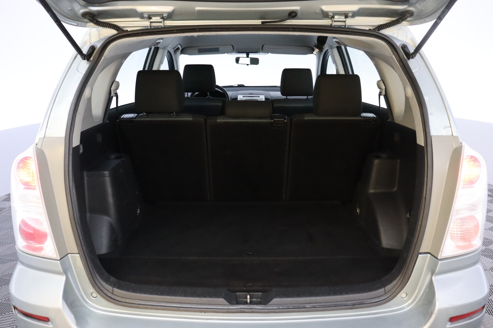 TOYOTA Corolla Verso 2009