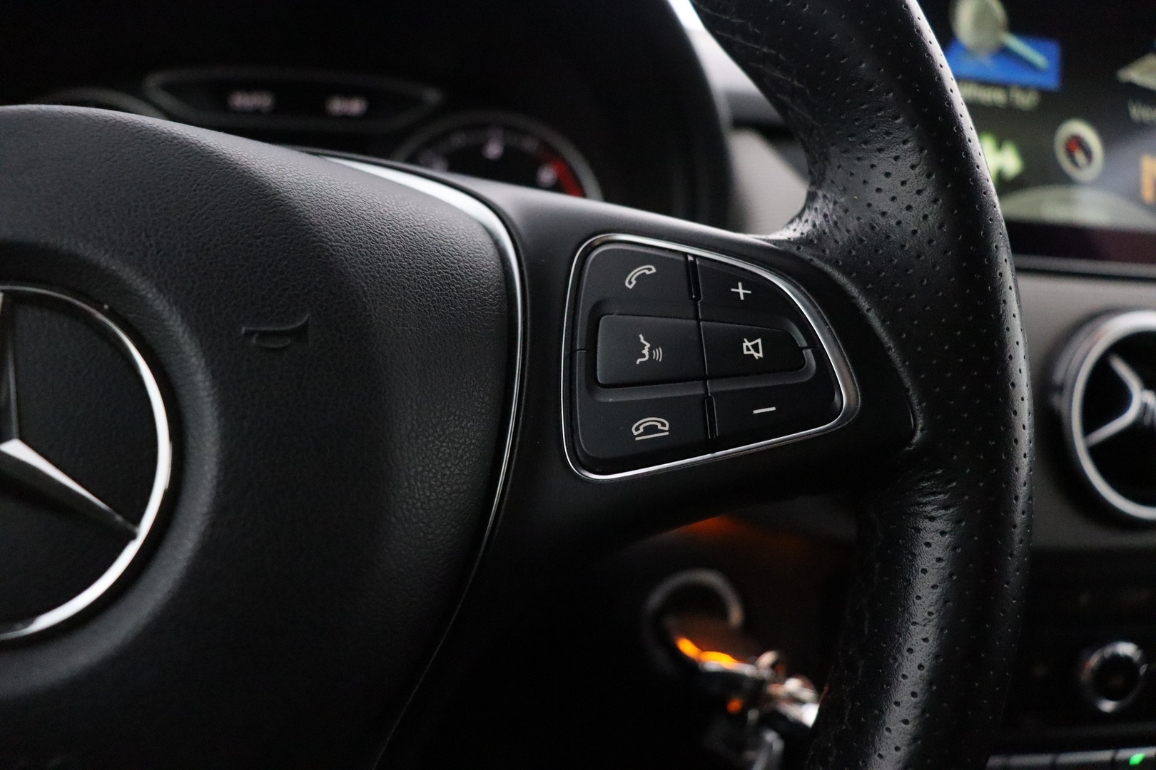 MERCEDES-BENZ B 2016