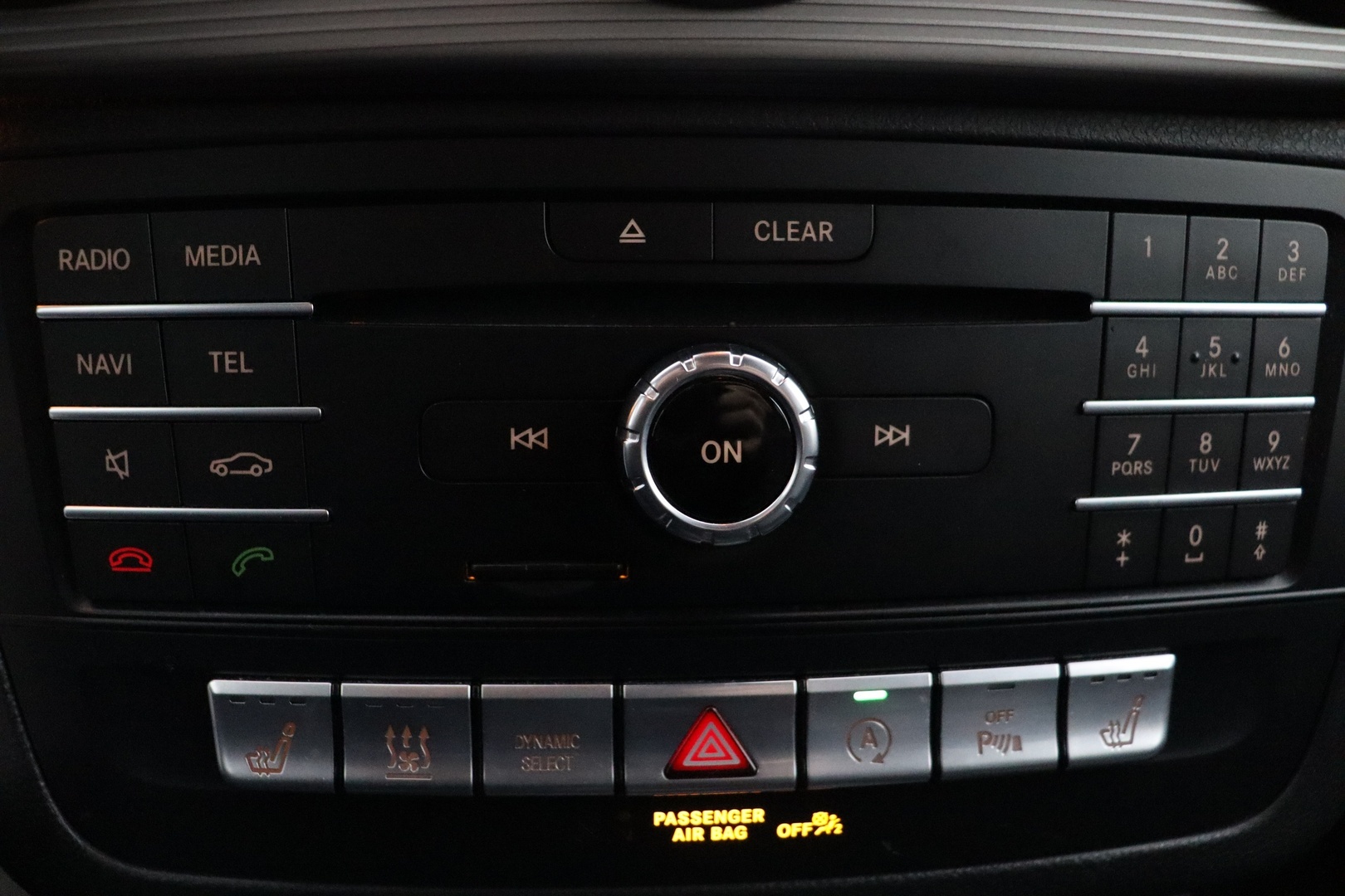 MERCEDES-BENZ B 2016