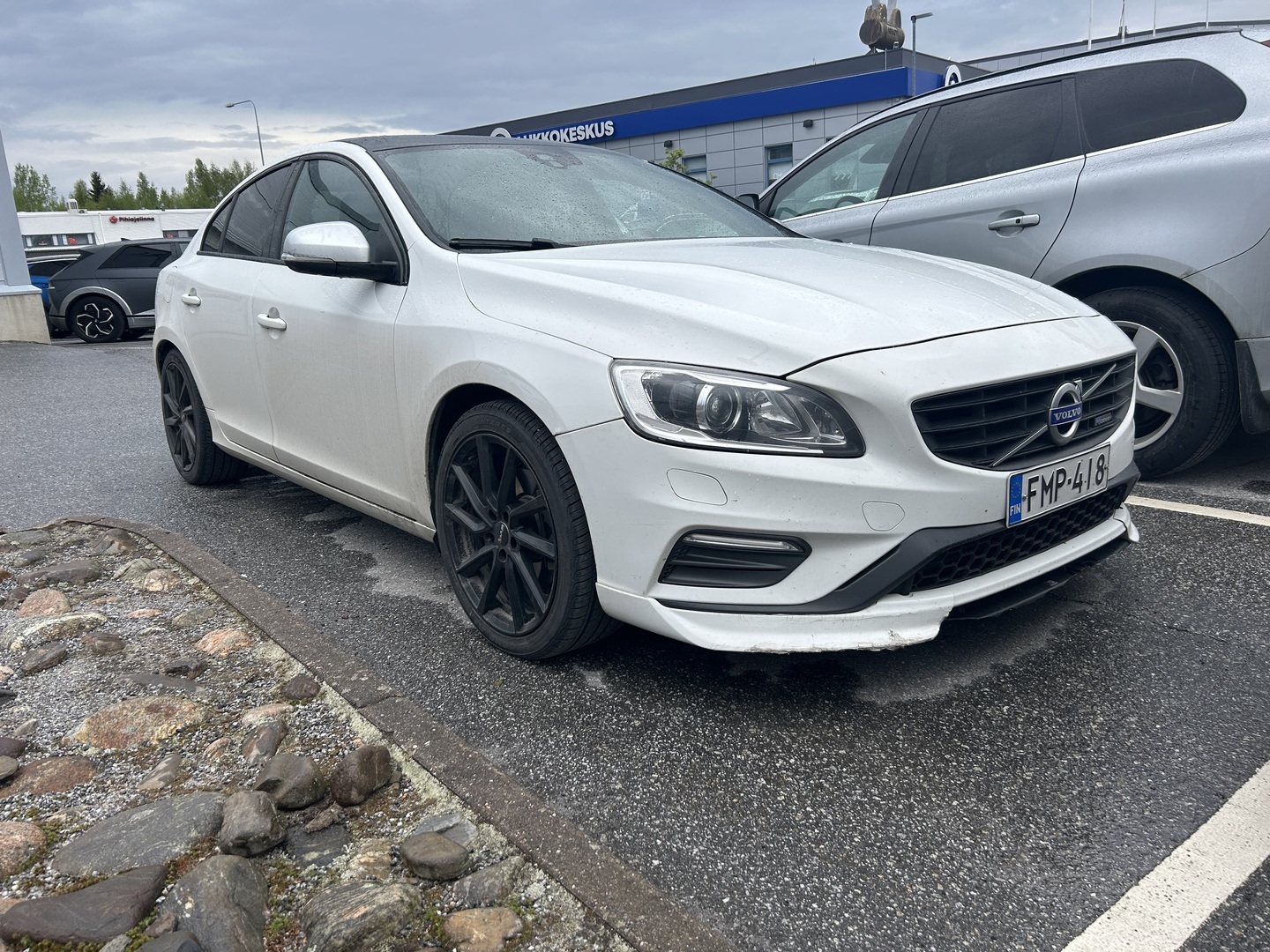 VOLVO S60 2015