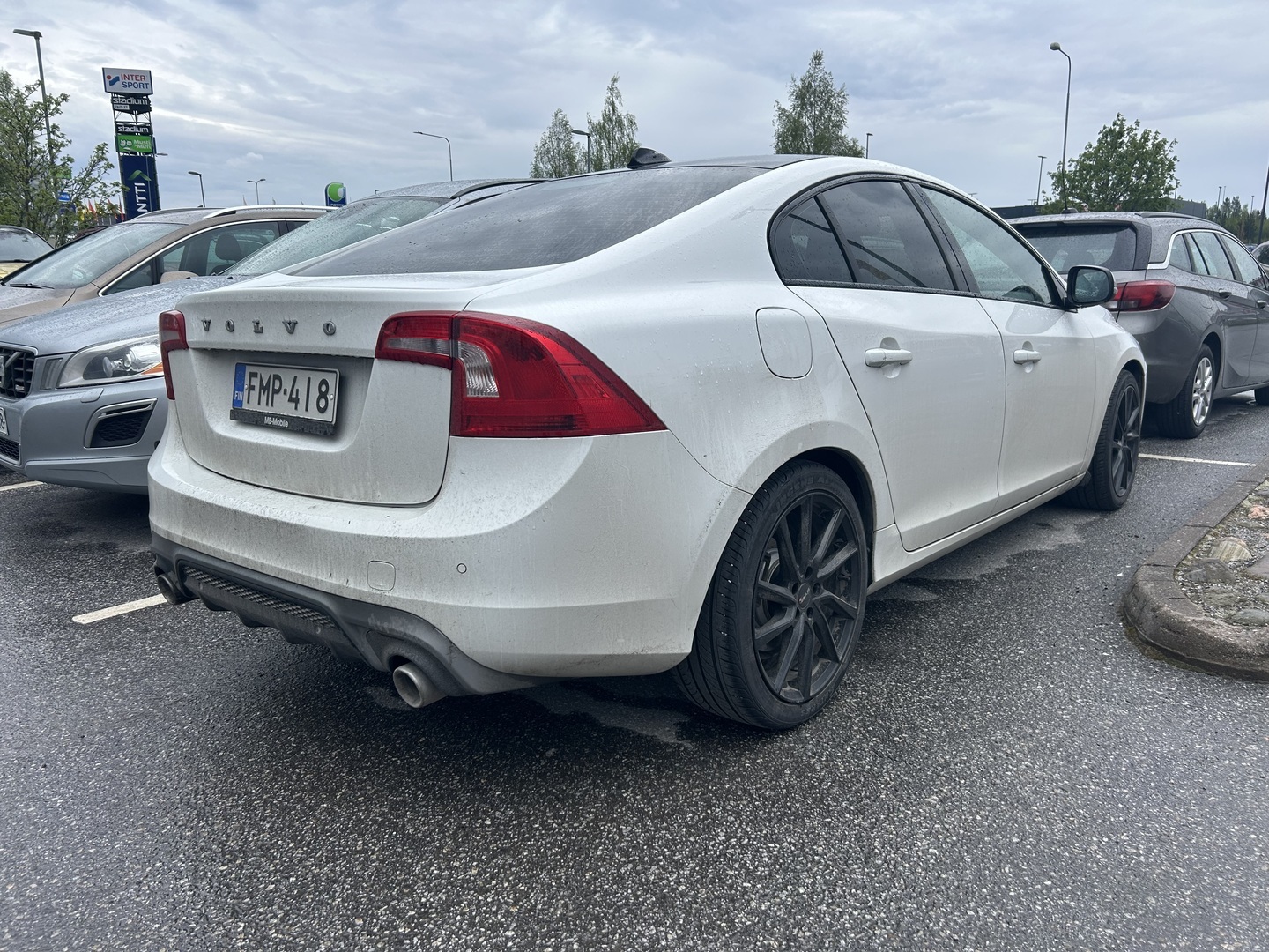 VOLVO S60 2015