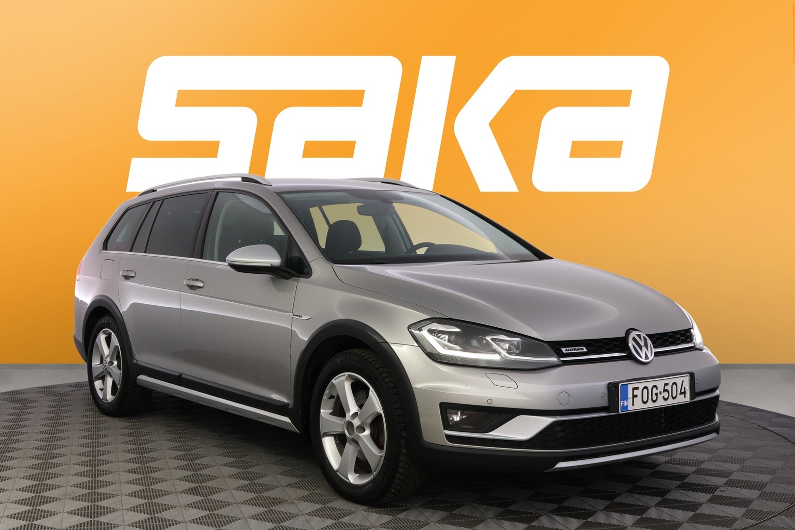 VOLKSWAGEN Golf 2017