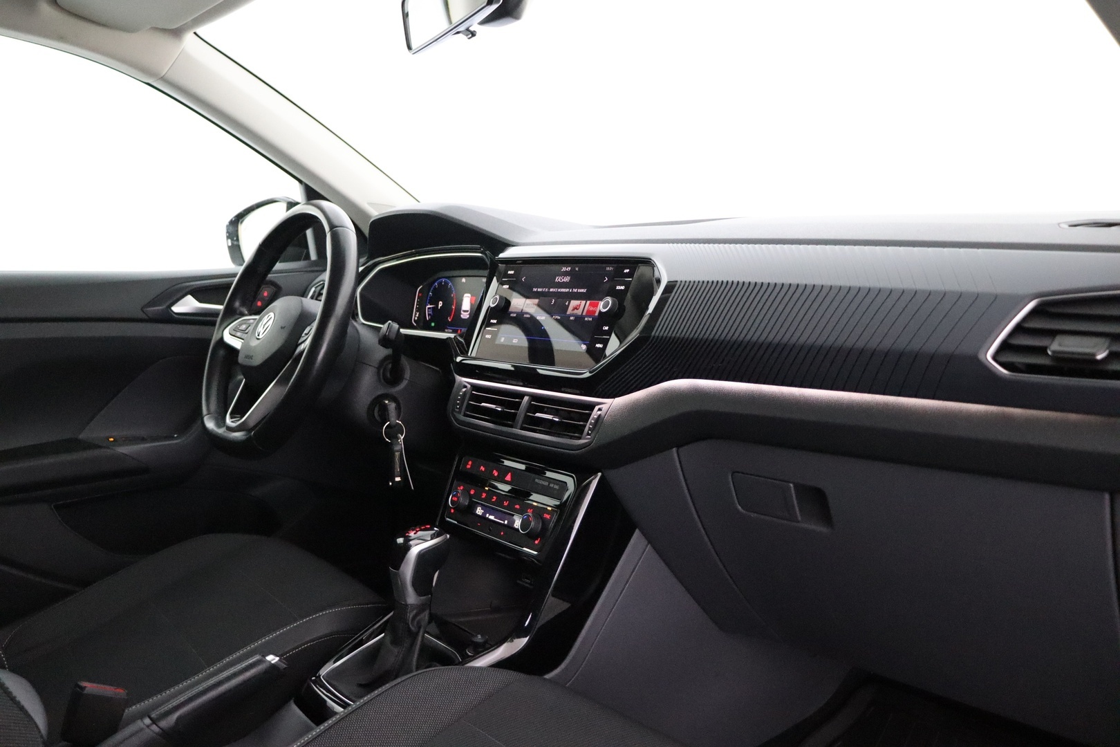 VOLKSWAGEN T-Cross 2020