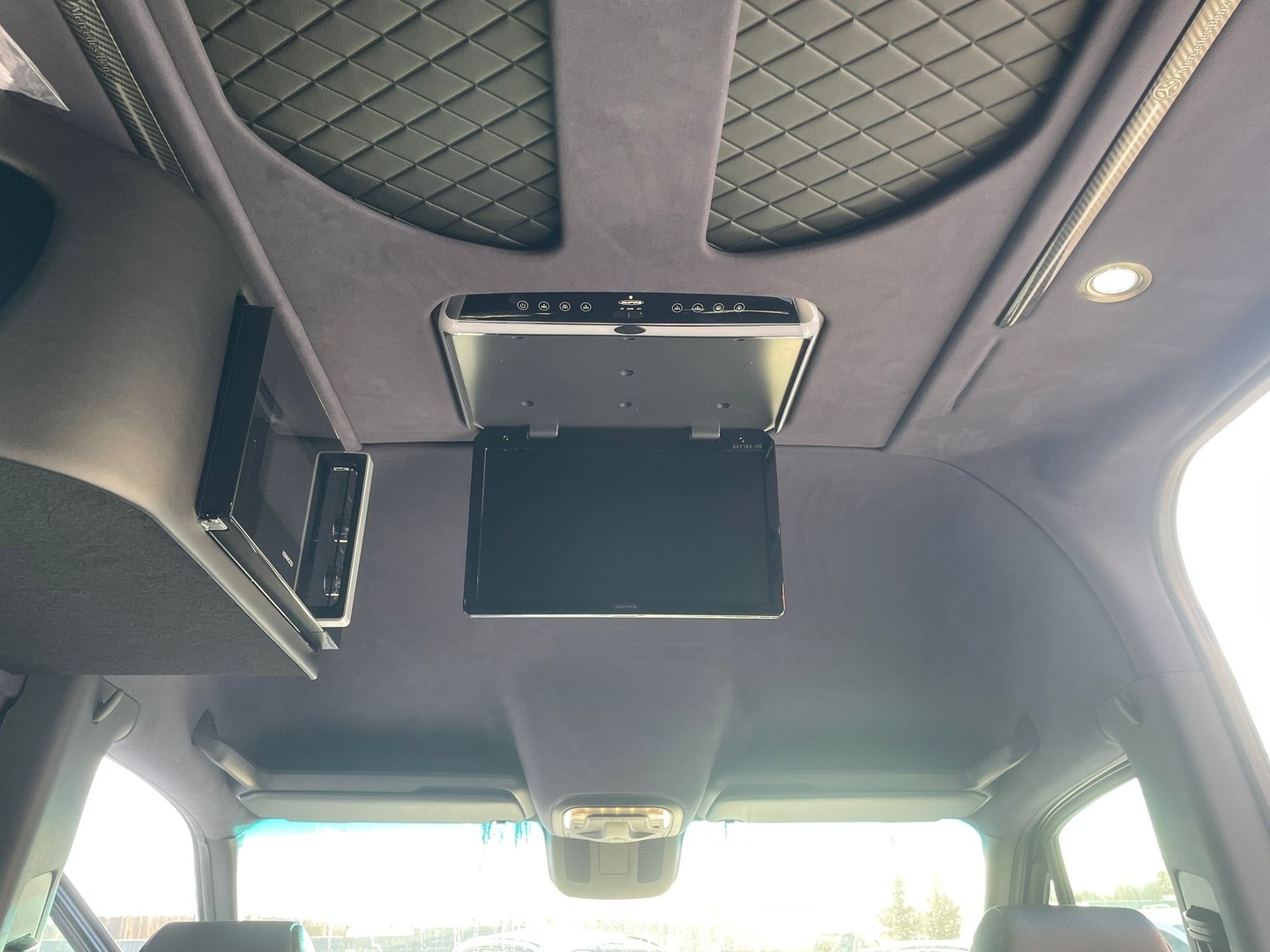 MERCEDES-BENZ Sprinter 2023