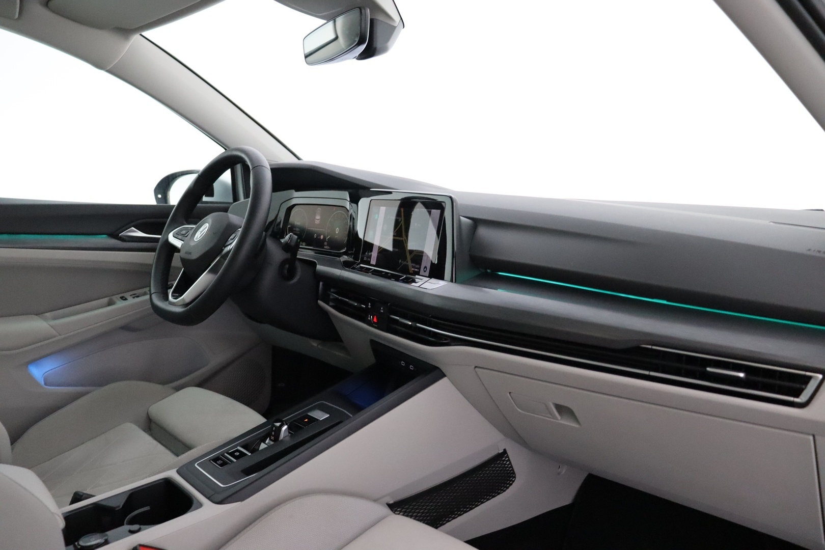 VOLKSWAGEN Golf 2021