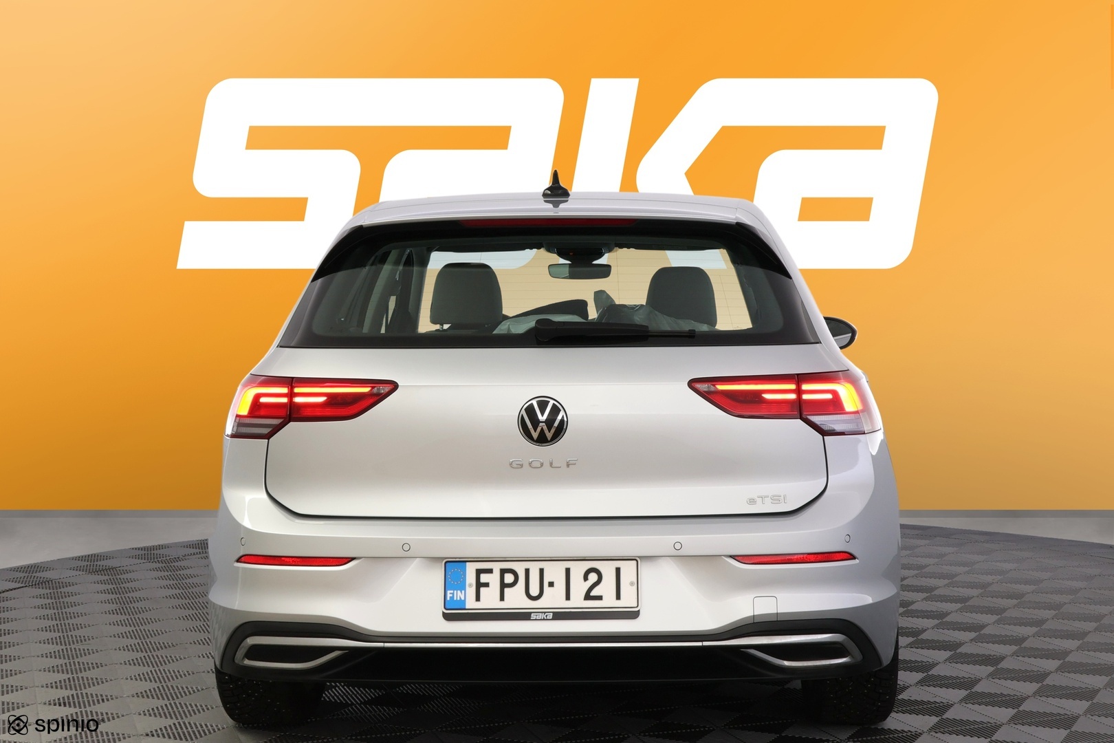 VOLKSWAGEN Golf 2021