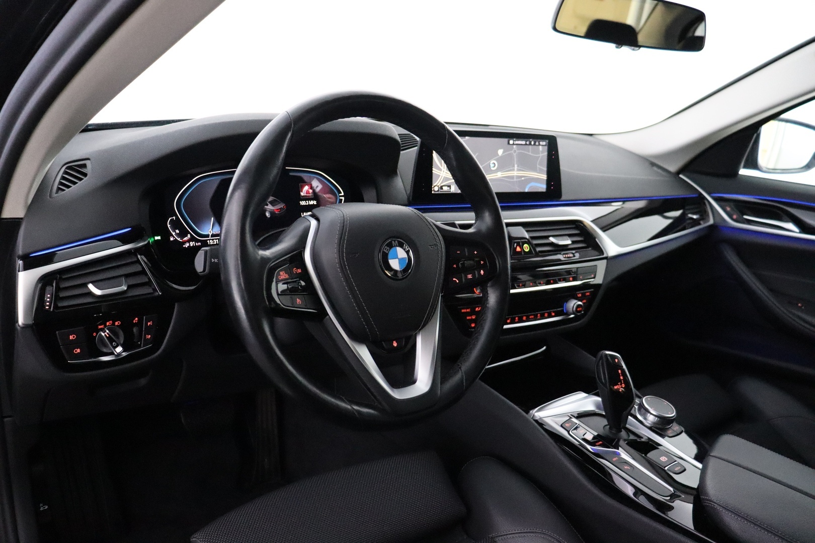BMW 530 2019