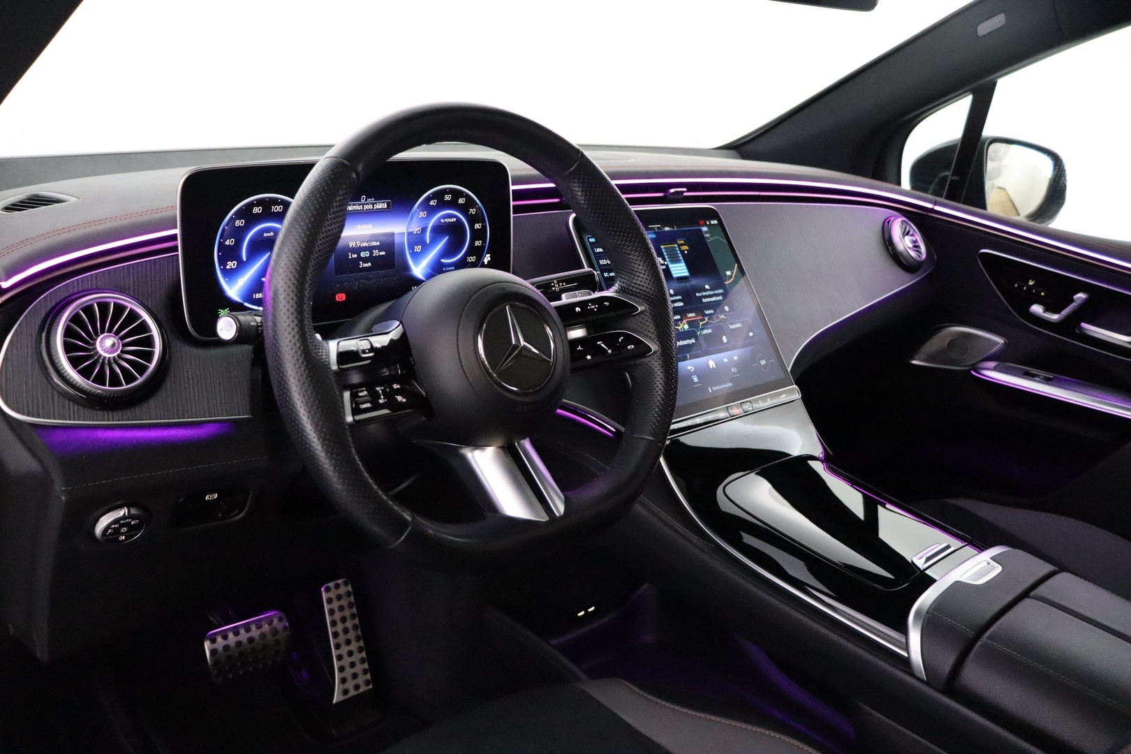 MERCEDES-BENZ EQE SUV 2023