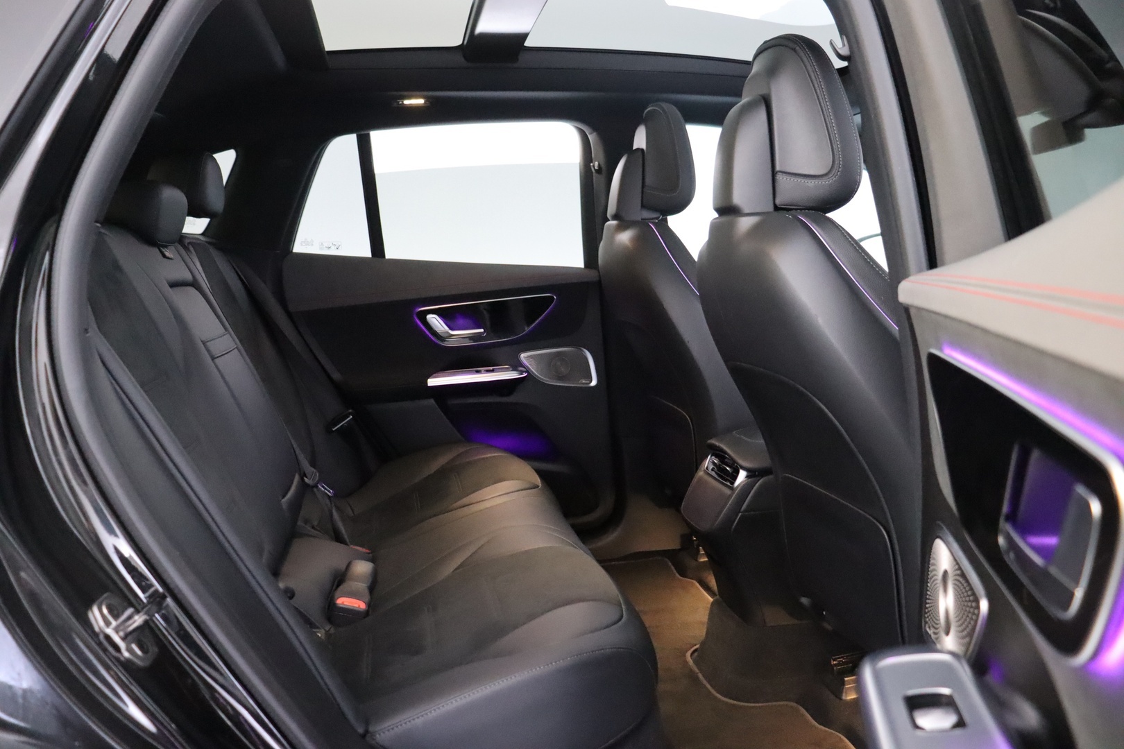 MERCEDES-BENZ EQE SUV 2023