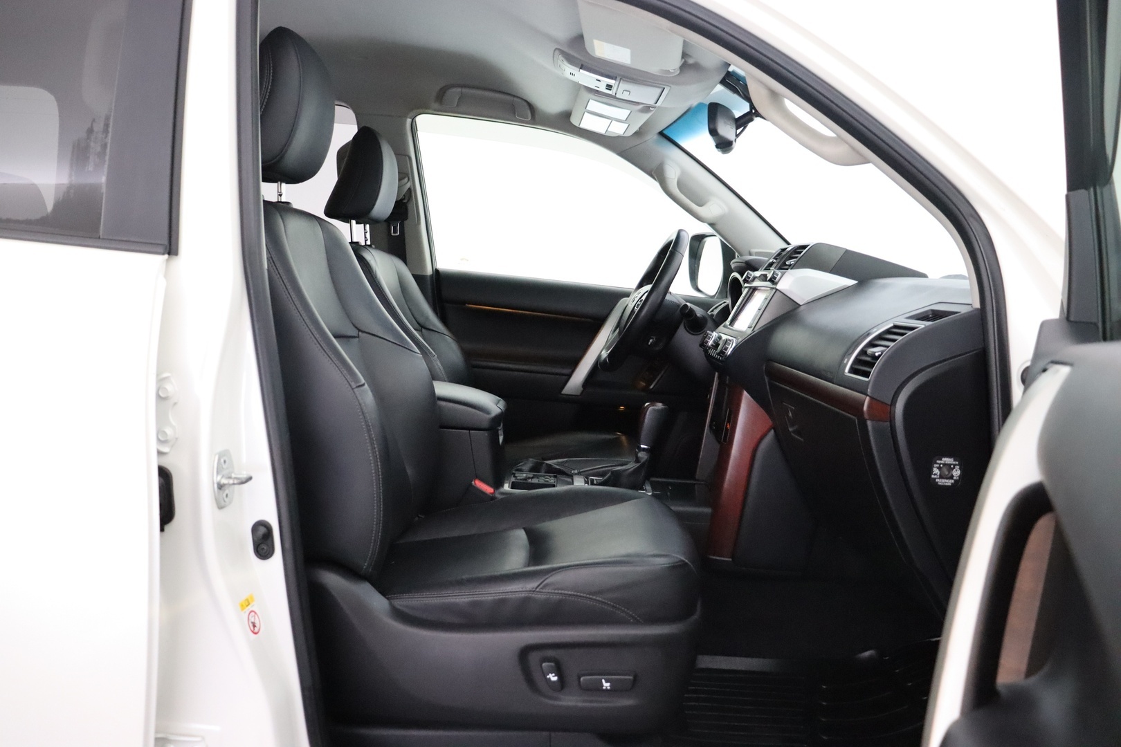 TOYOTA Land Cruiser 2016