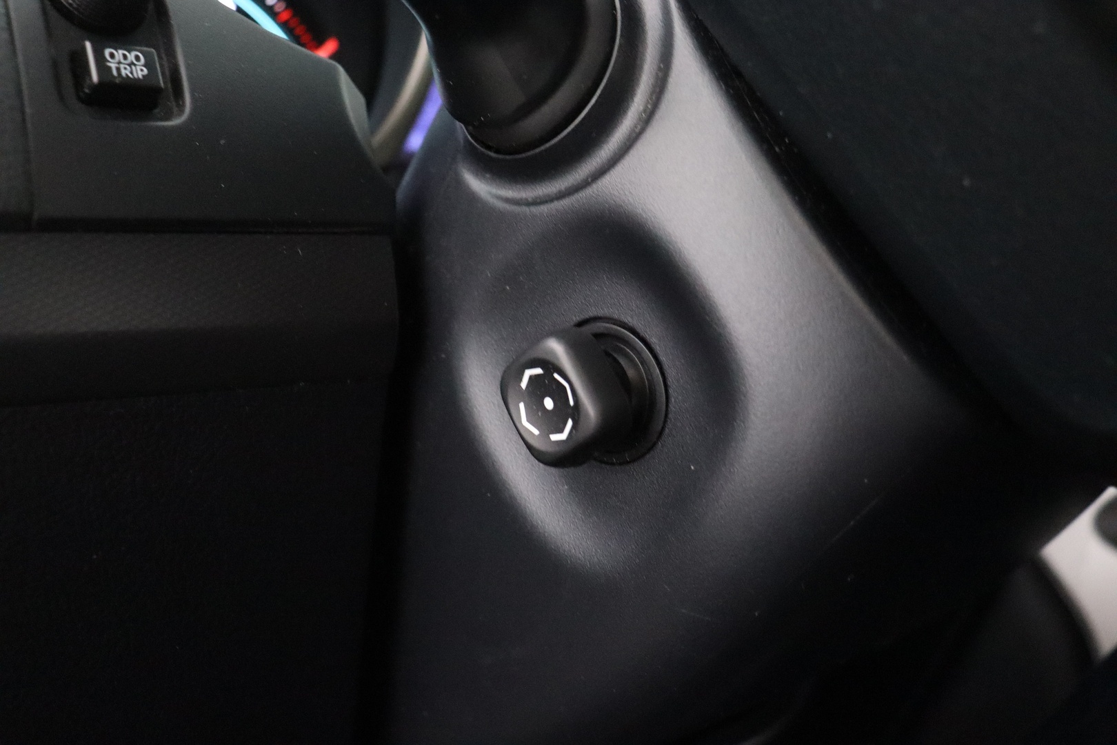 TOYOTA Land Cruiser 2013