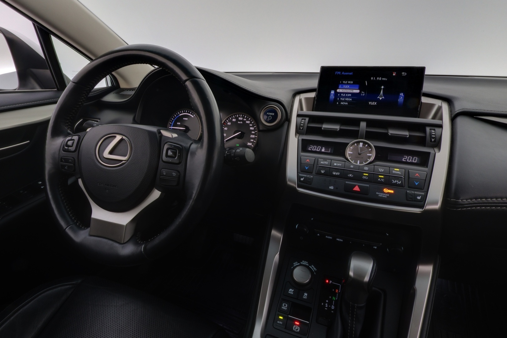 LEXUS NX 2015