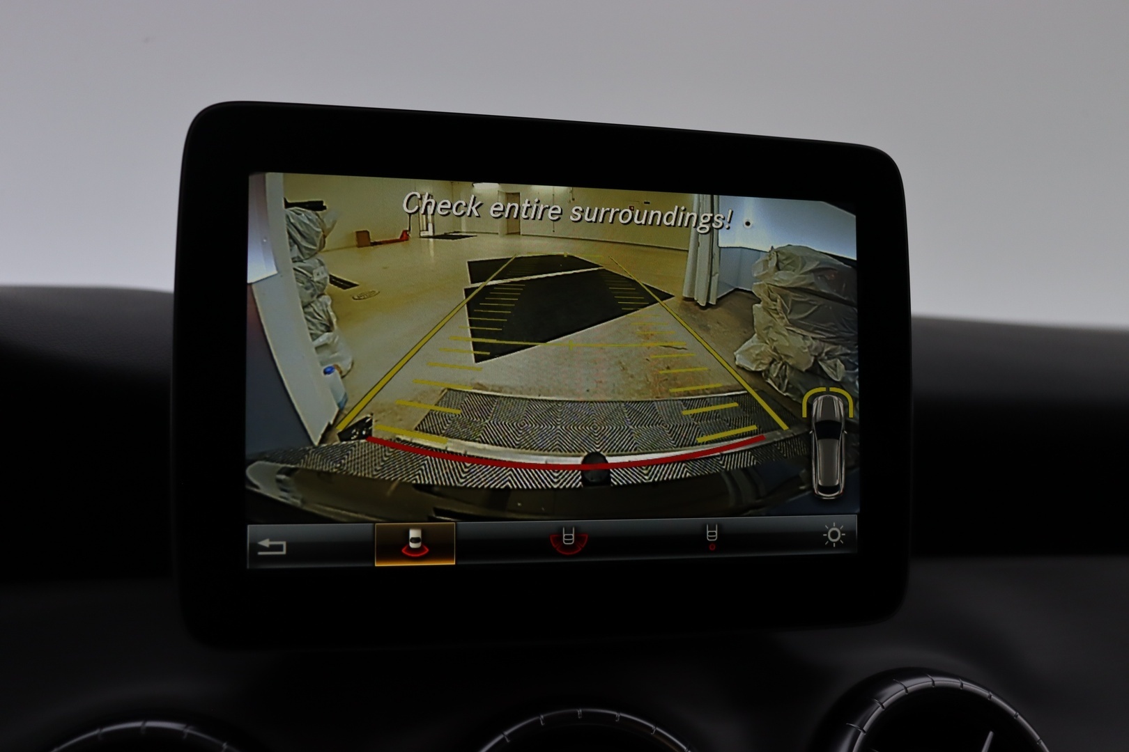 MERCEDES-BENZ CLA 2016