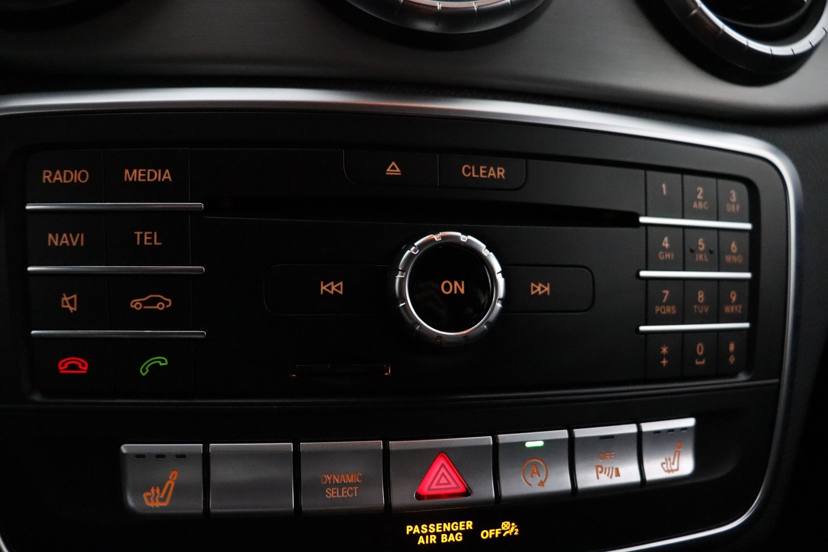 MERCEDES-BENZ CLA 2016