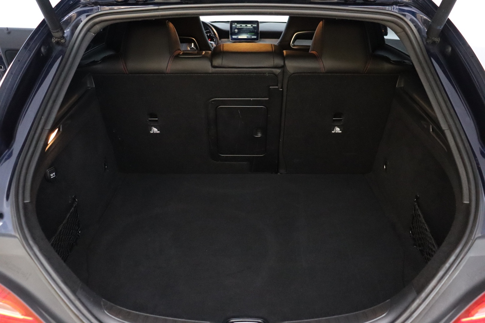 MERCEDES-BENZ CLA 2016