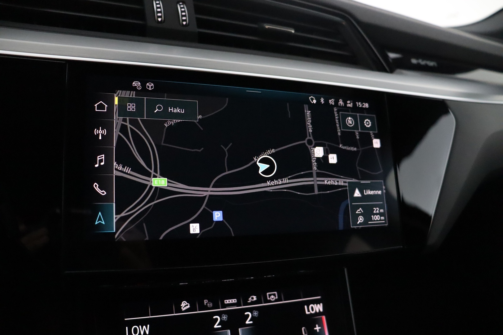 AUDI Q8 e-tron 2024