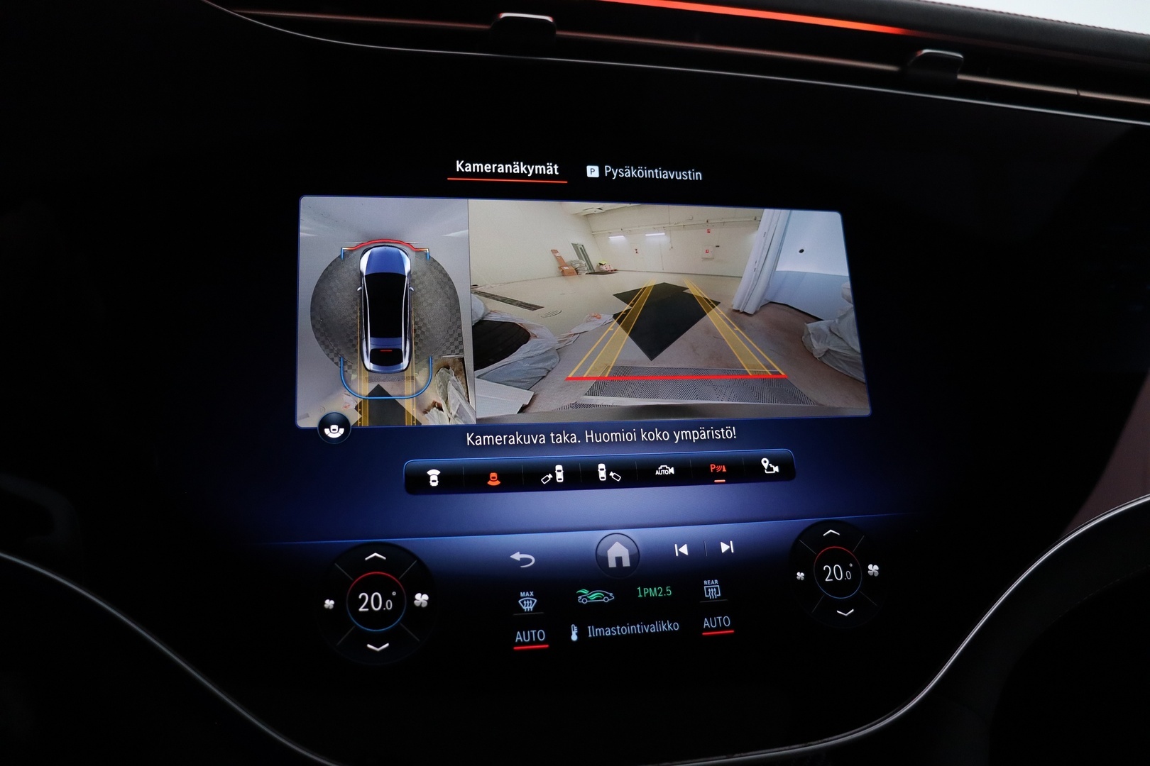 MERCEDES-BENZ EQS 2022