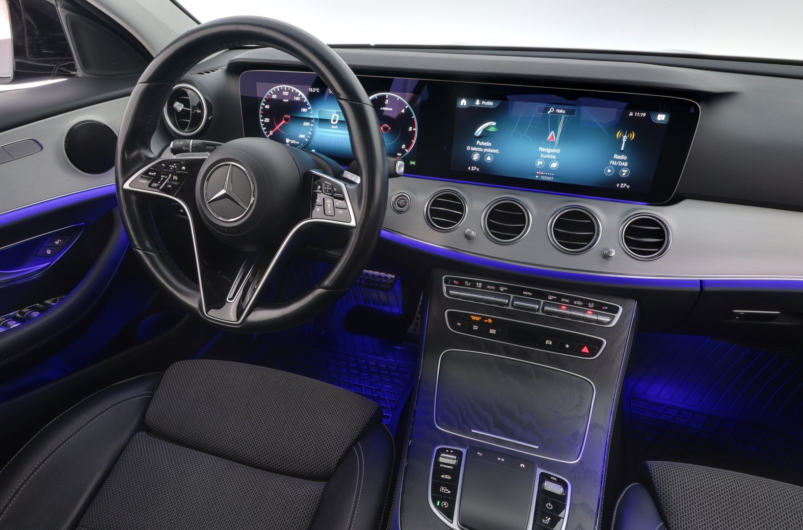 MERCEDES-BENZ E 2021