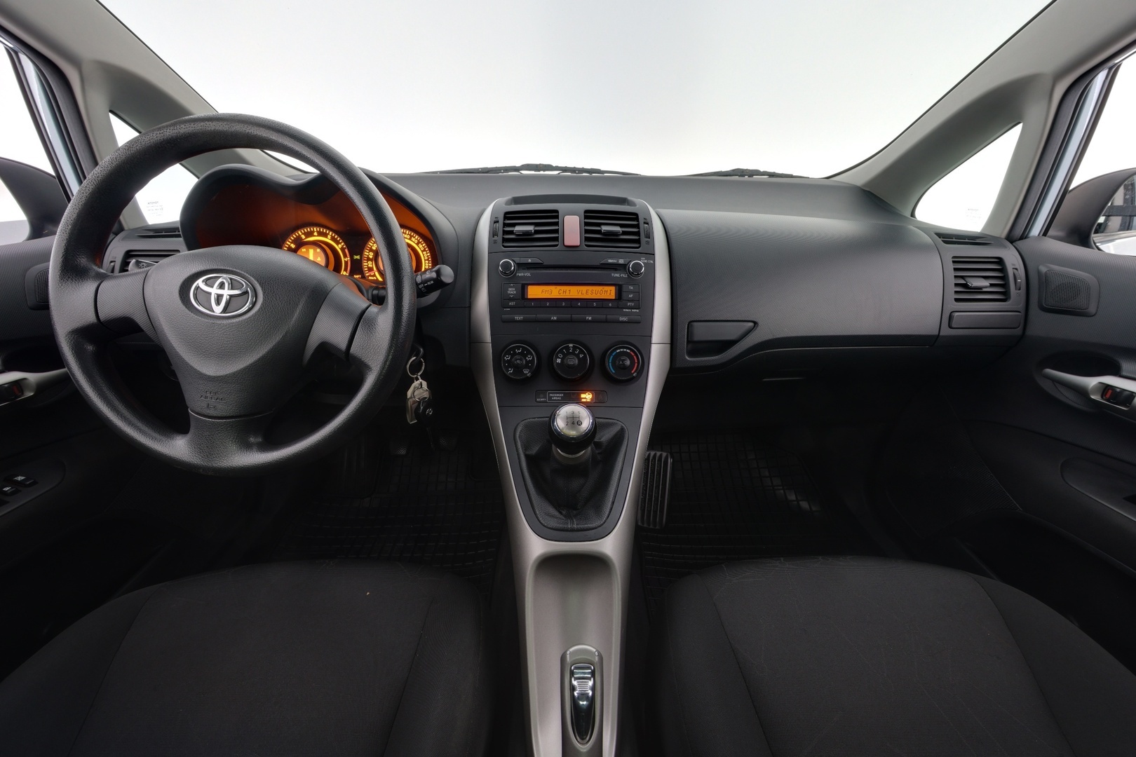 TOYOTA Auris 2007