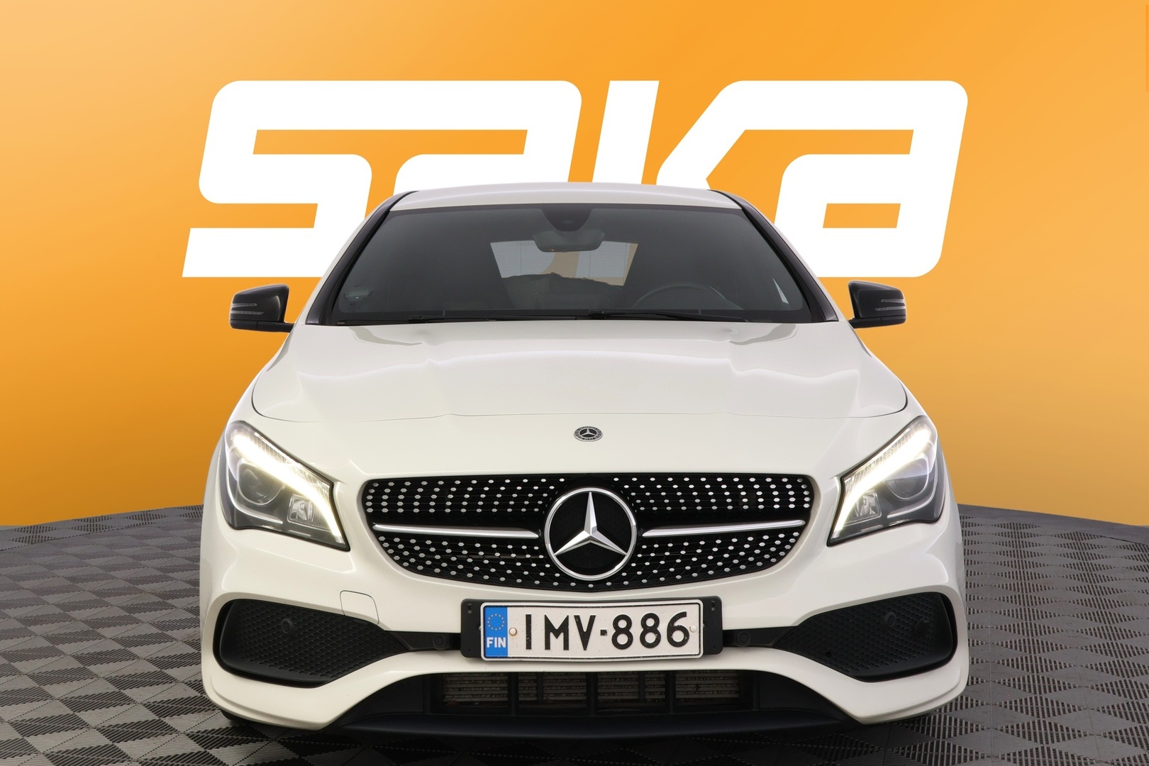 MERCEDES-BENZ CLA 2018