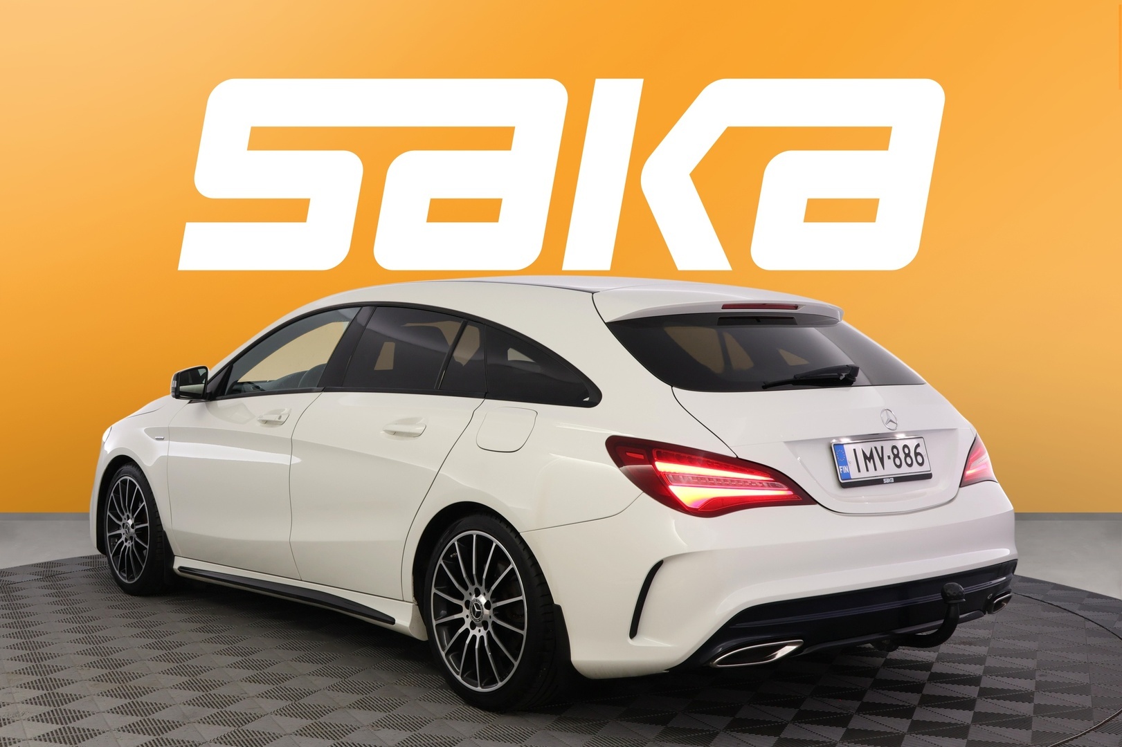 MERCEDES-BENZ CLA 2018