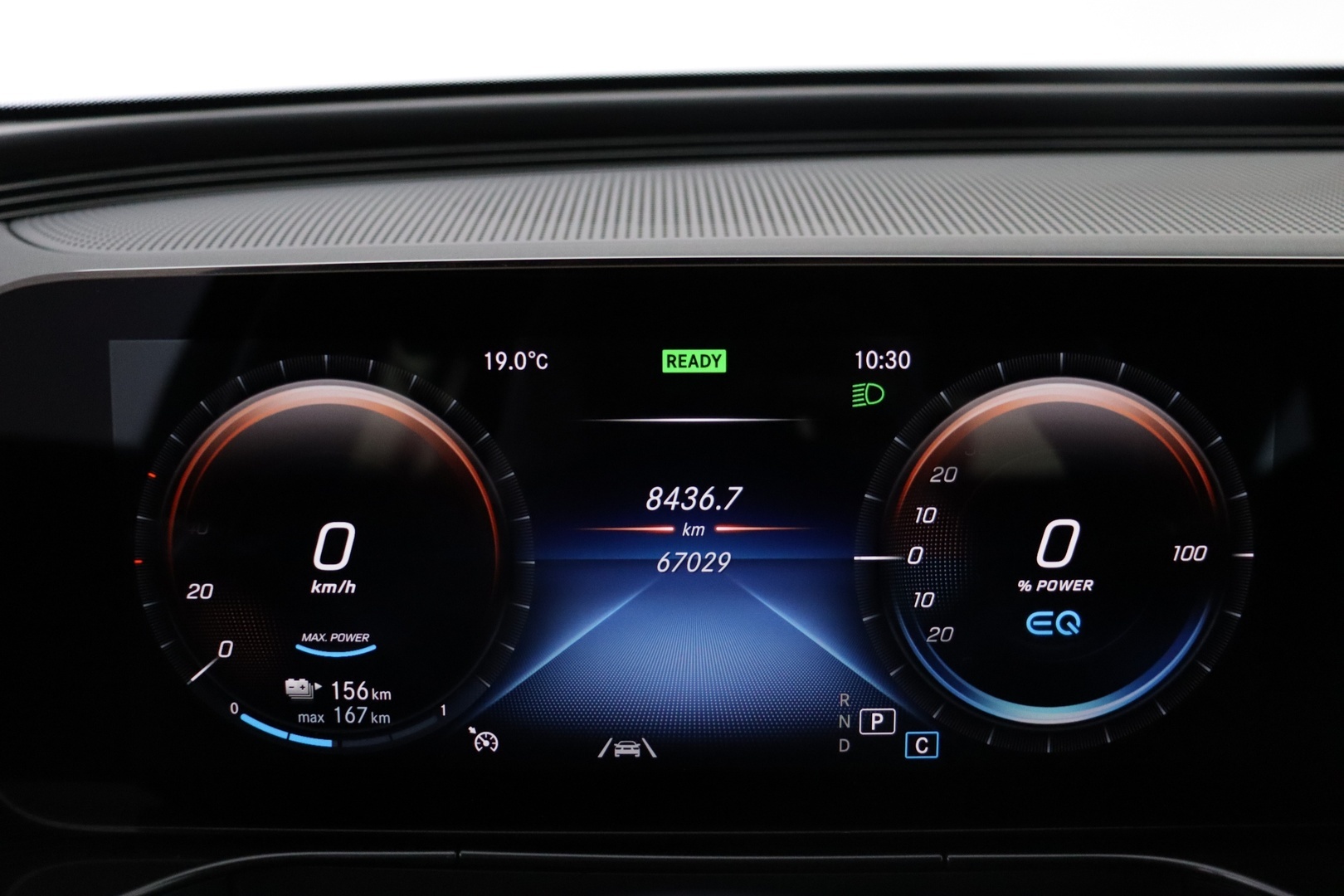 MERCEDES-BENZ EQC 2022