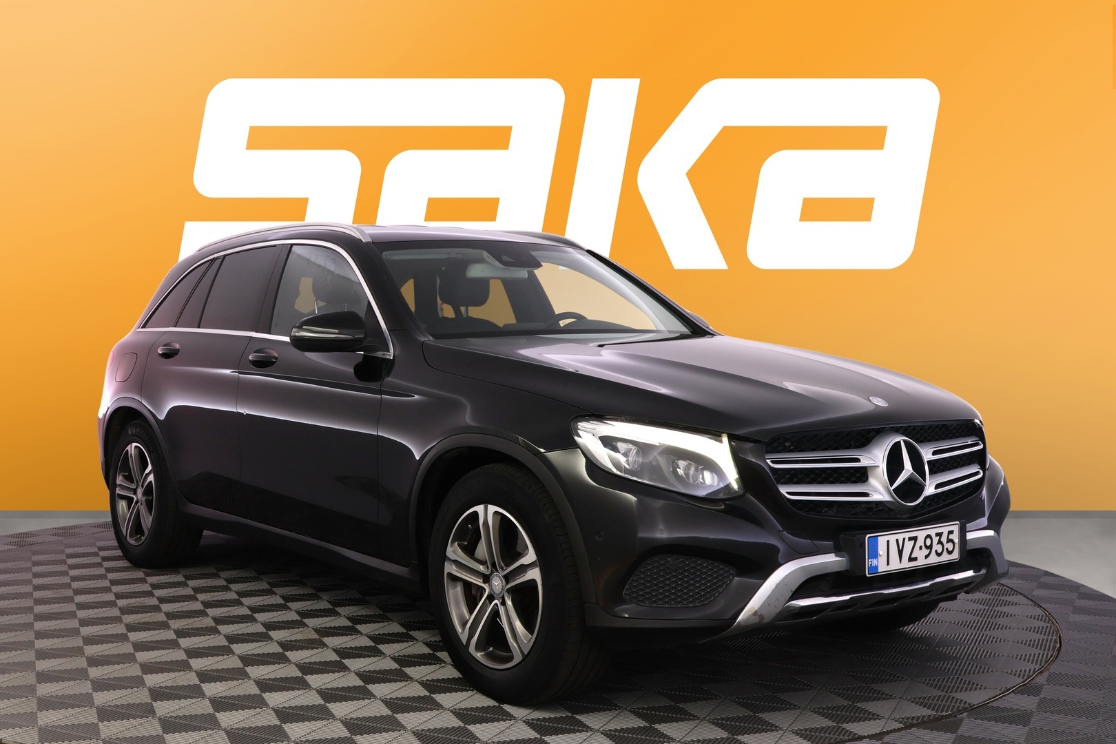 MERCEDES-BENZ GLC 2015
