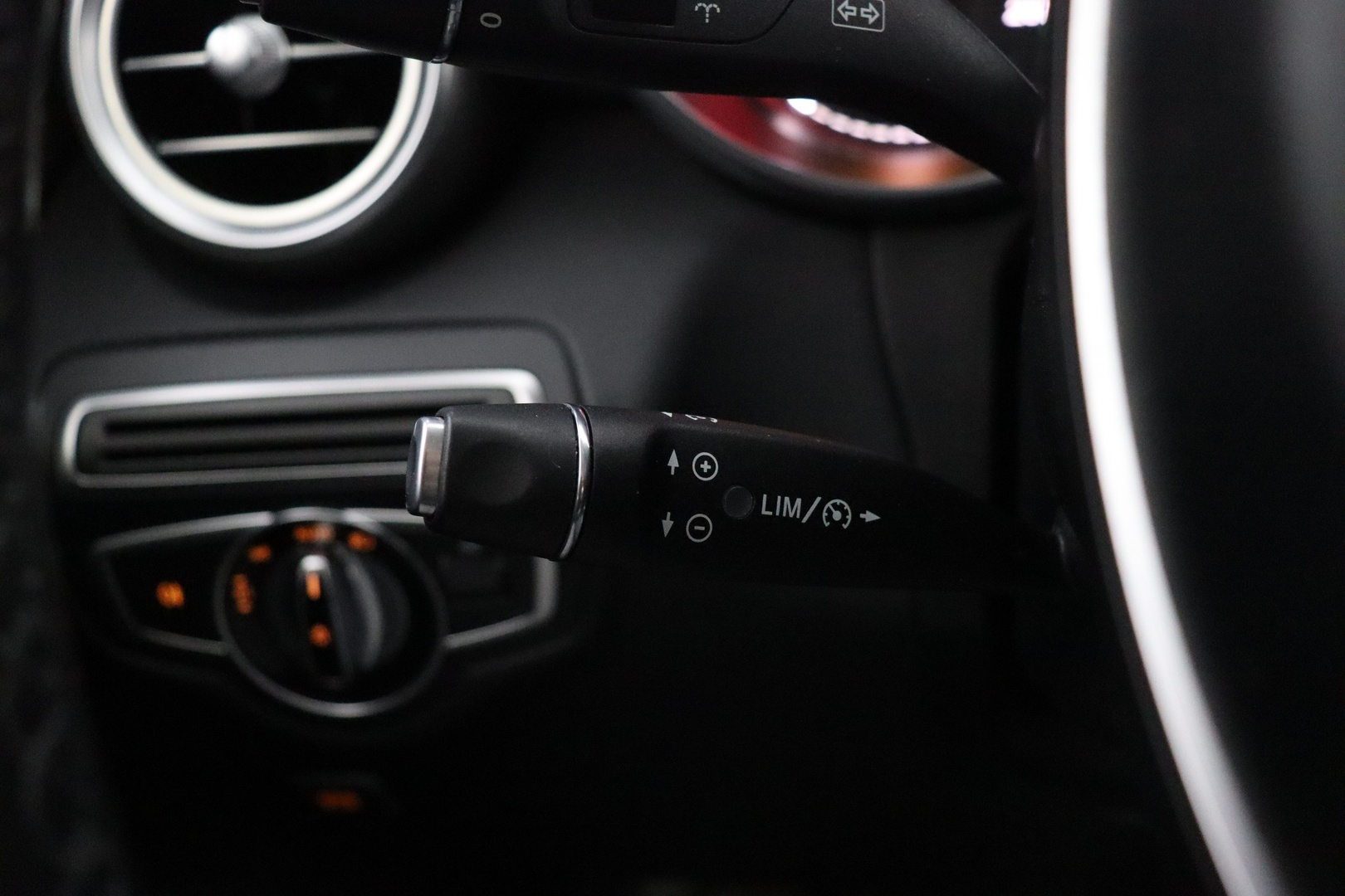 MERCEDES-BENZ GLC 2015