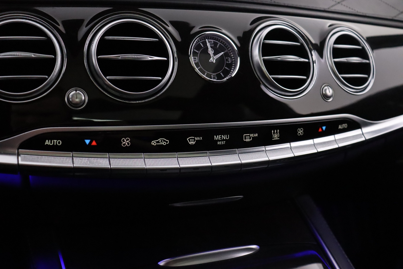 MERCEDES-BENZ S 2017