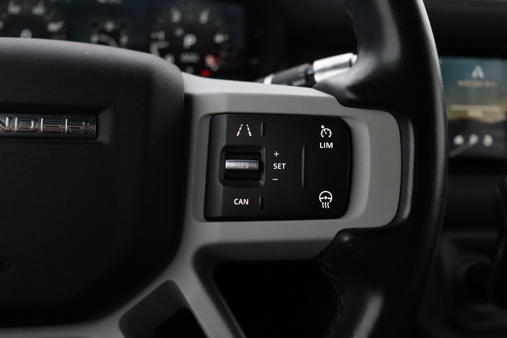 LAND ROVER Defender 2022