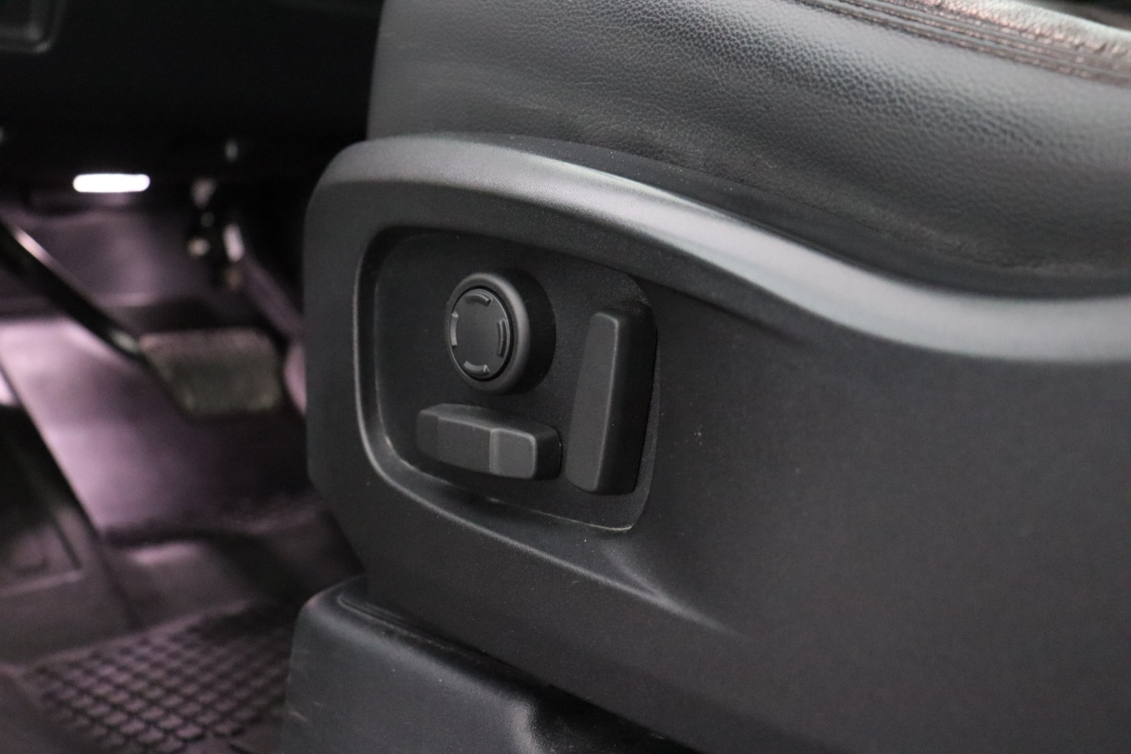 LAND ROVER Defender 2022