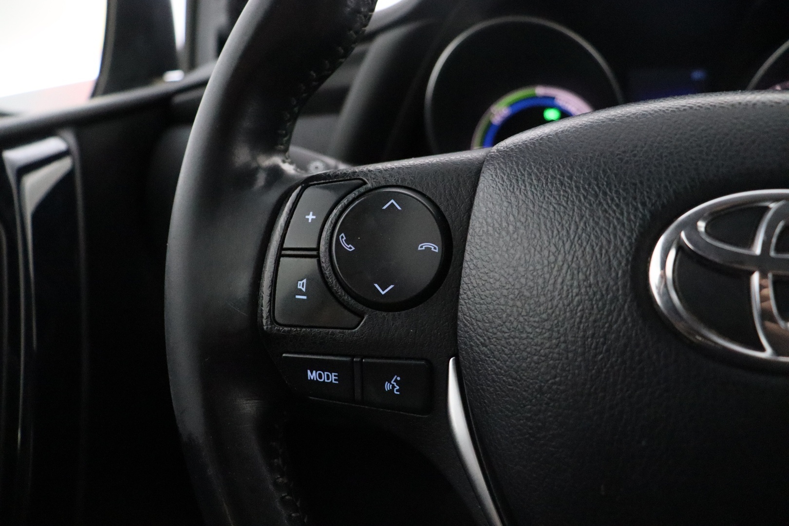 TOYOTA Auris 2018