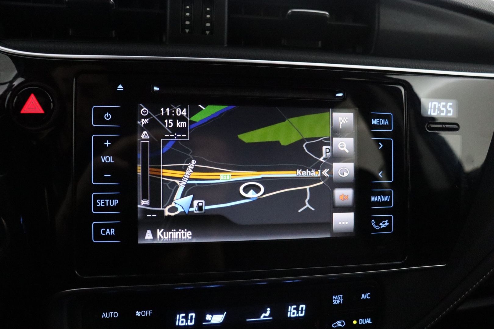 TOYOTA Auris 2018