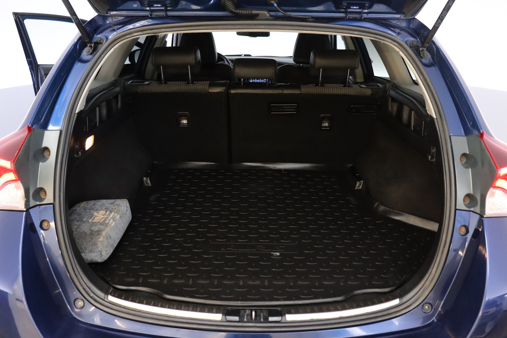 TOYOTA Auris 2018
