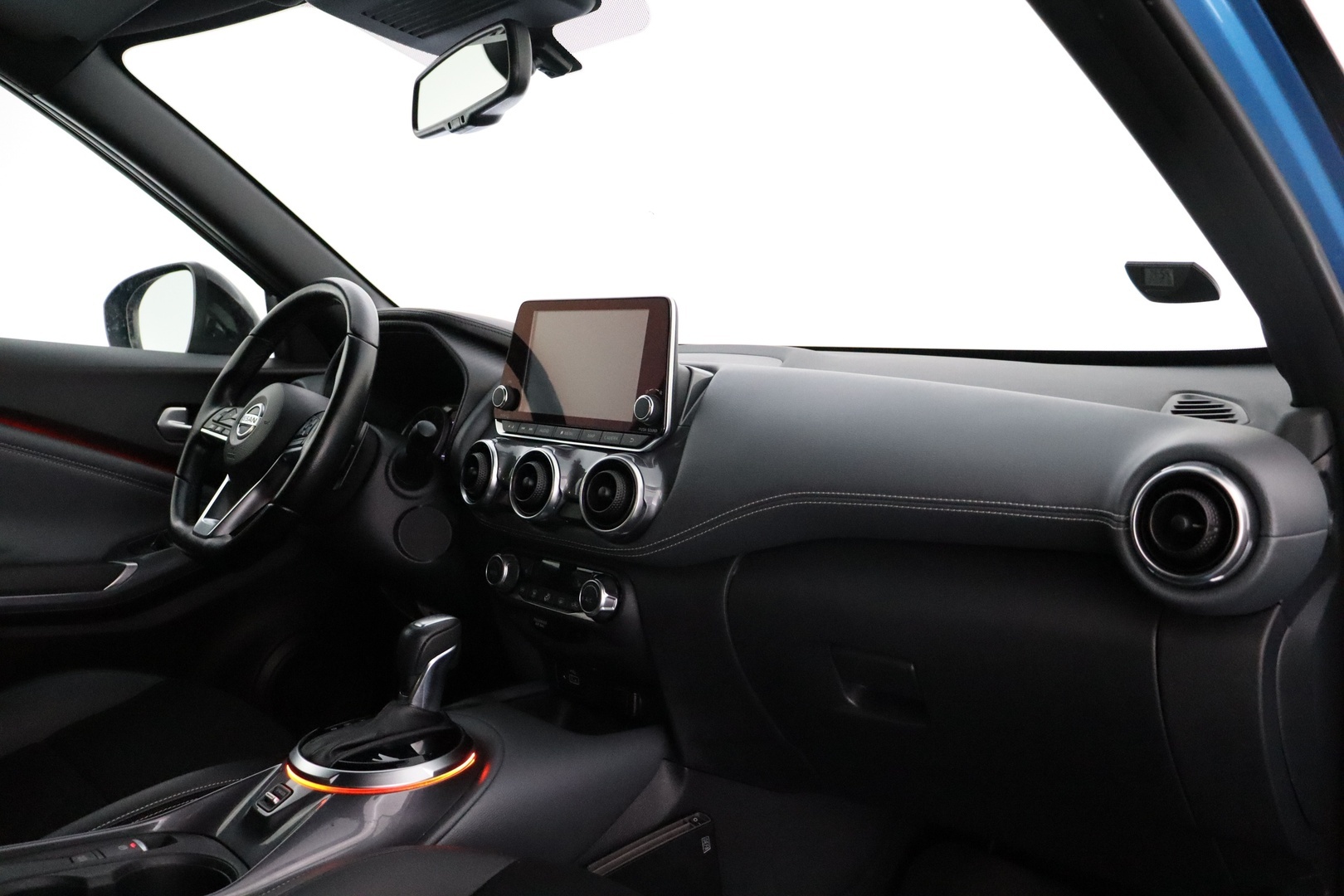 NISSAN Juke 2021