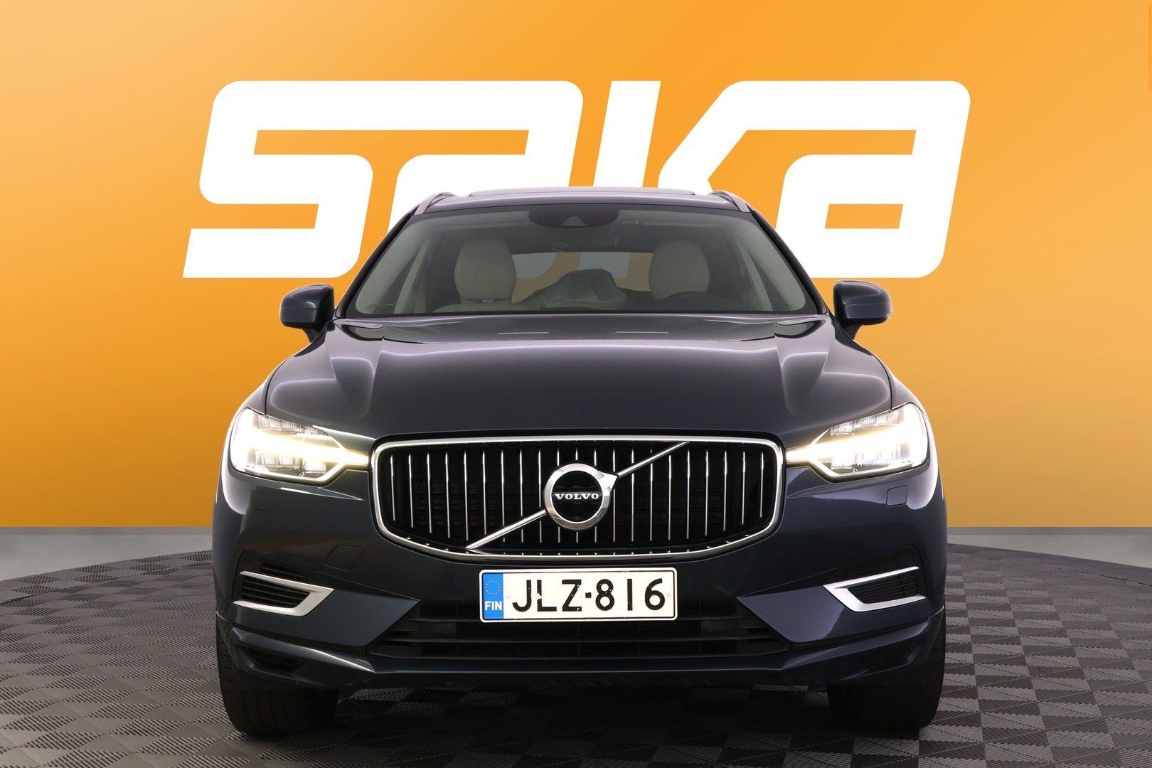 VOLVO XC60 2021