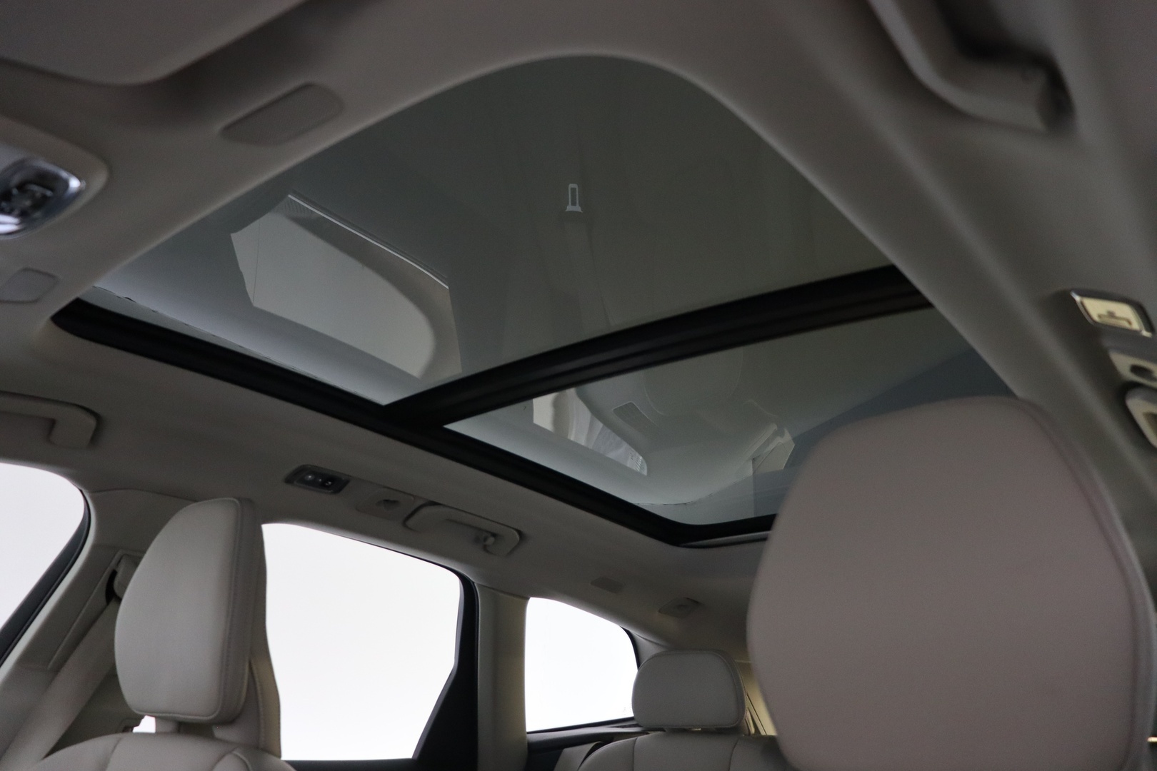 VOLVO XC60 2021