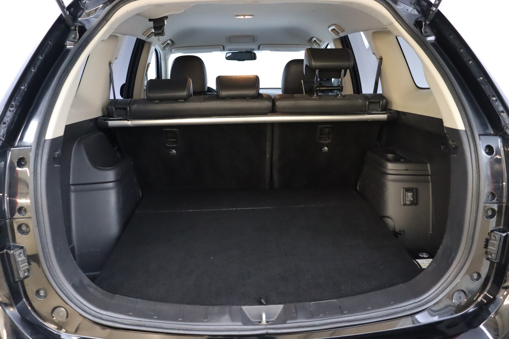 MITSUBISHI OUTLANDER PHEV 2019