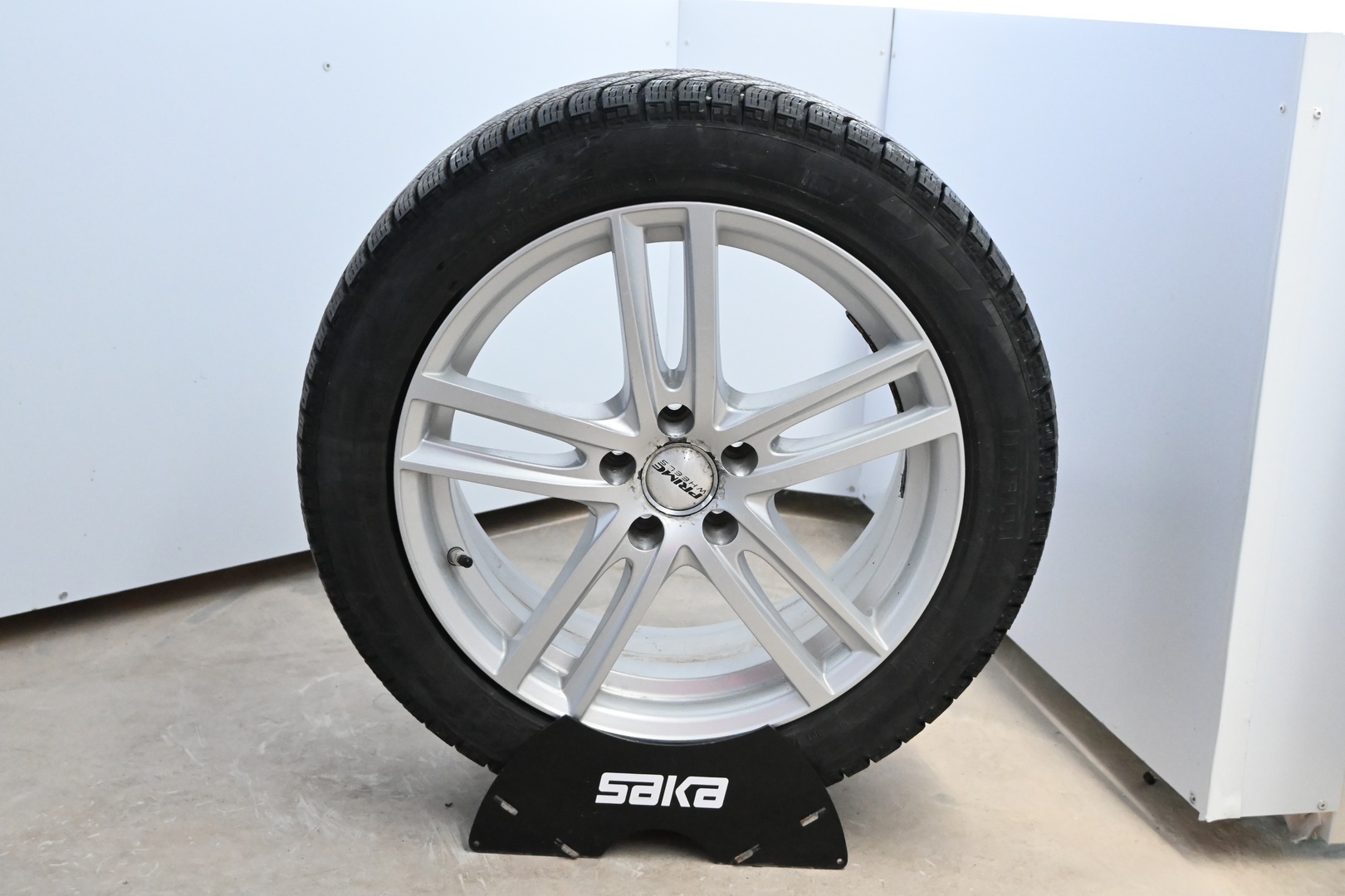 MERCEDES-BENZ E 2019