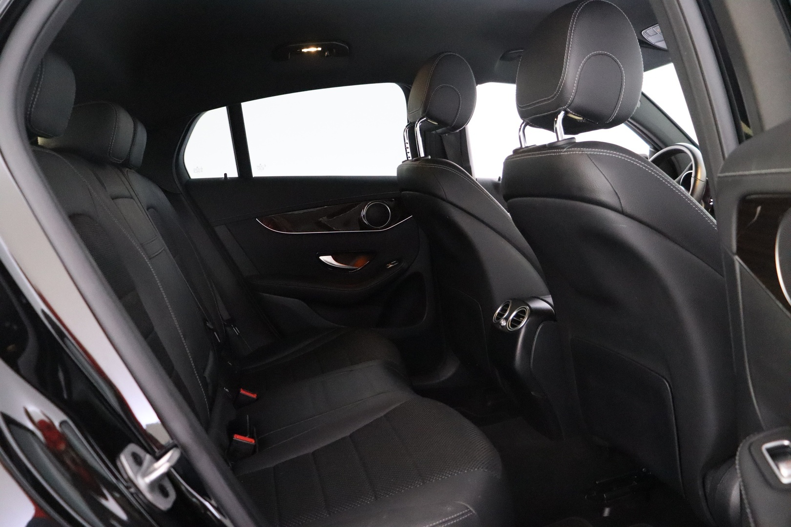 MERCEDES-BENZ GLC 2021