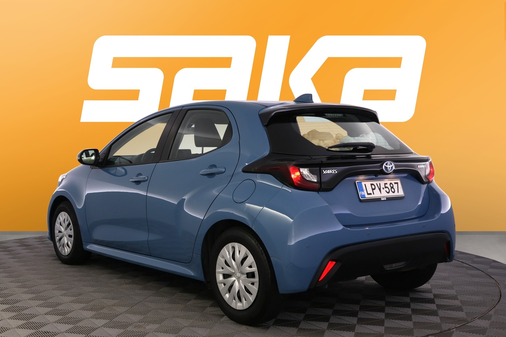 TOYOTA Yaris 2021