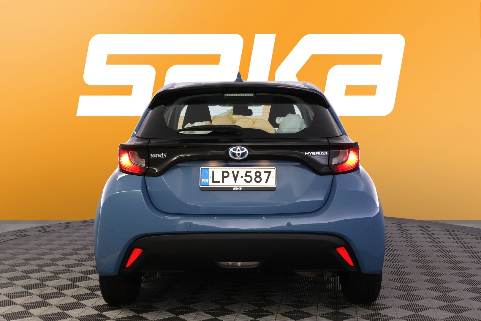 TOYOTA Yaris 2021