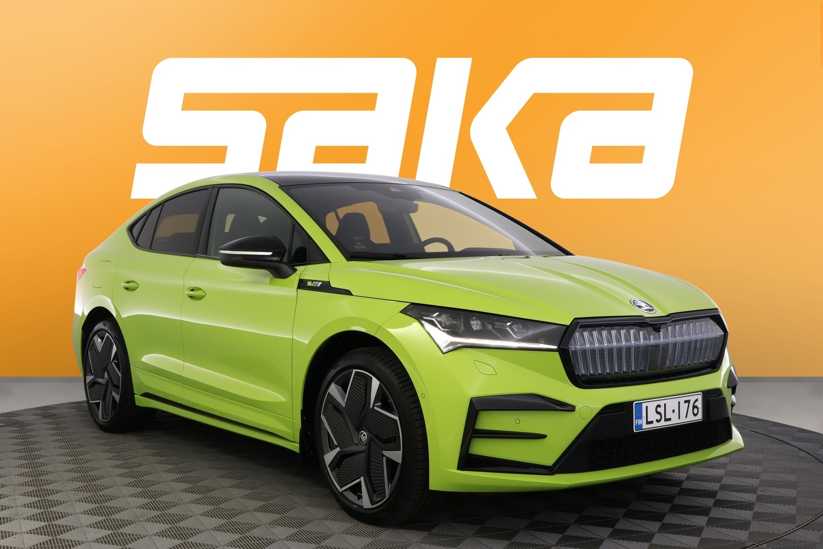 SKODA Enyaq 2025