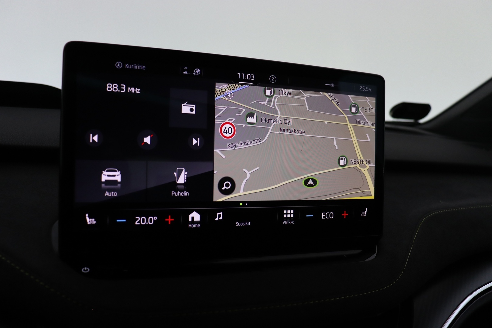 SKODA Enyaq 2025